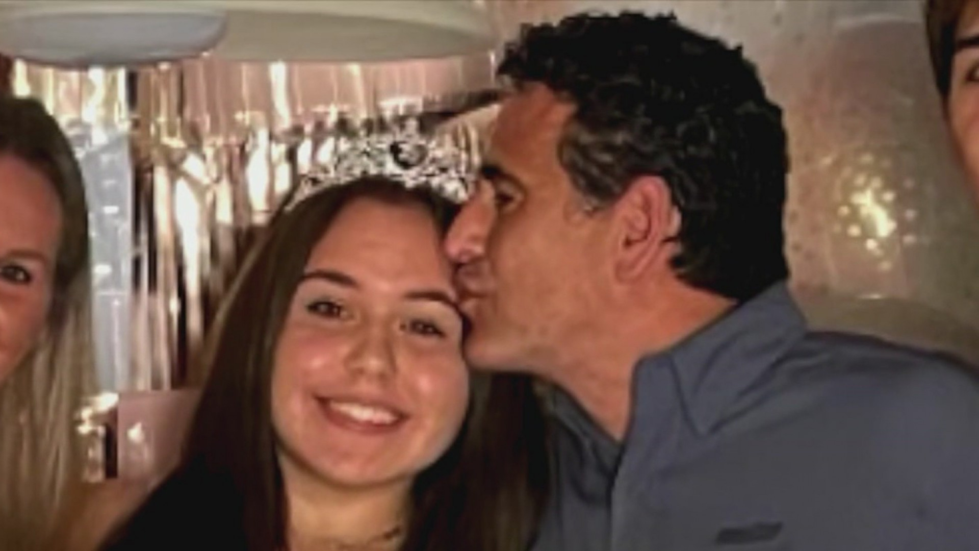 Habla el padre de Paulina Velásquez, la joven de 15 años de Broward en coma por el coronavirus | Univision 23 Miami WLTV - Vimarsana News