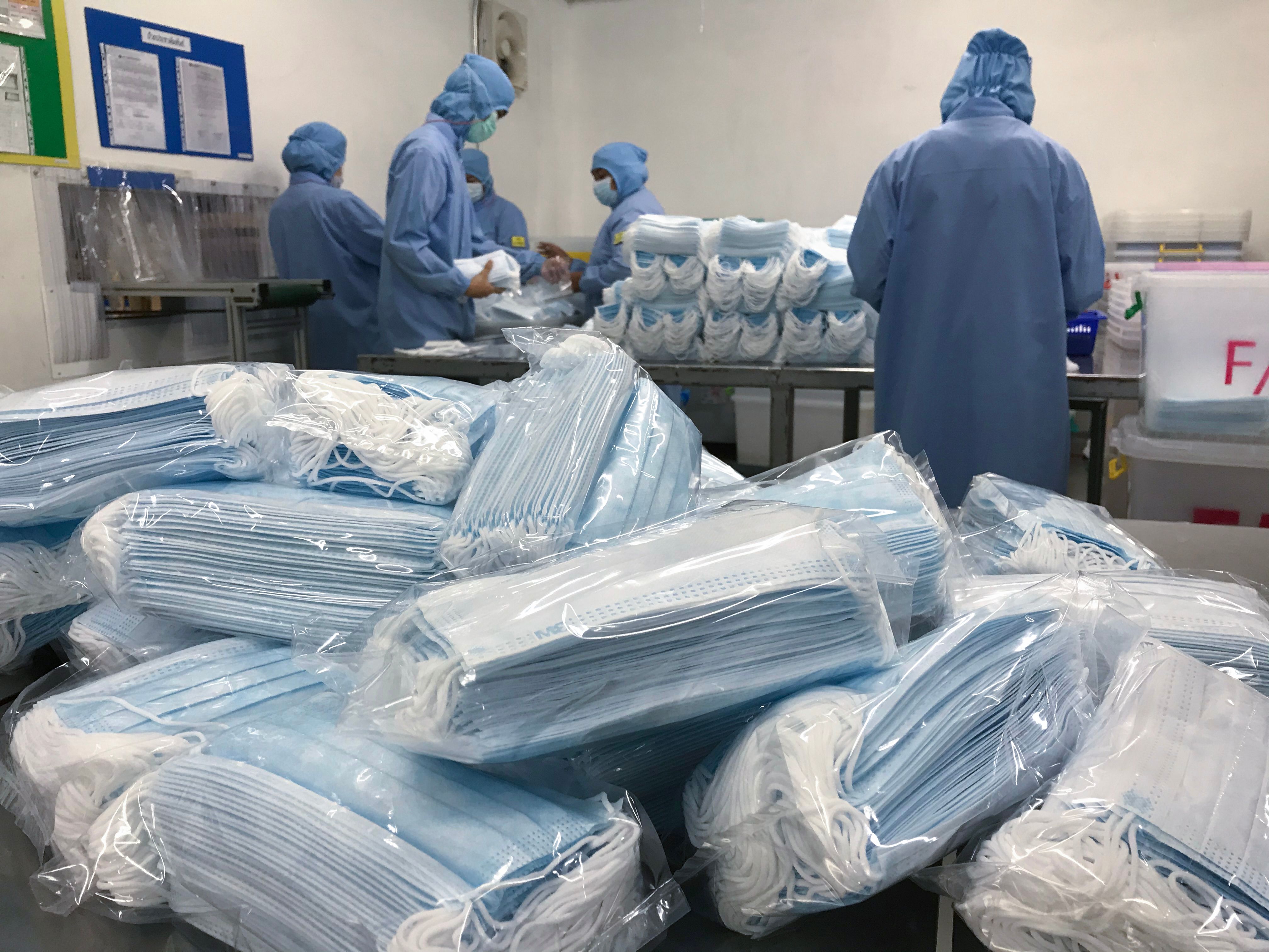Fabricantes de mascarillas de EEUU advierten que están al borde de la quiebra | Noticias Univision Salud - Vimarsana News