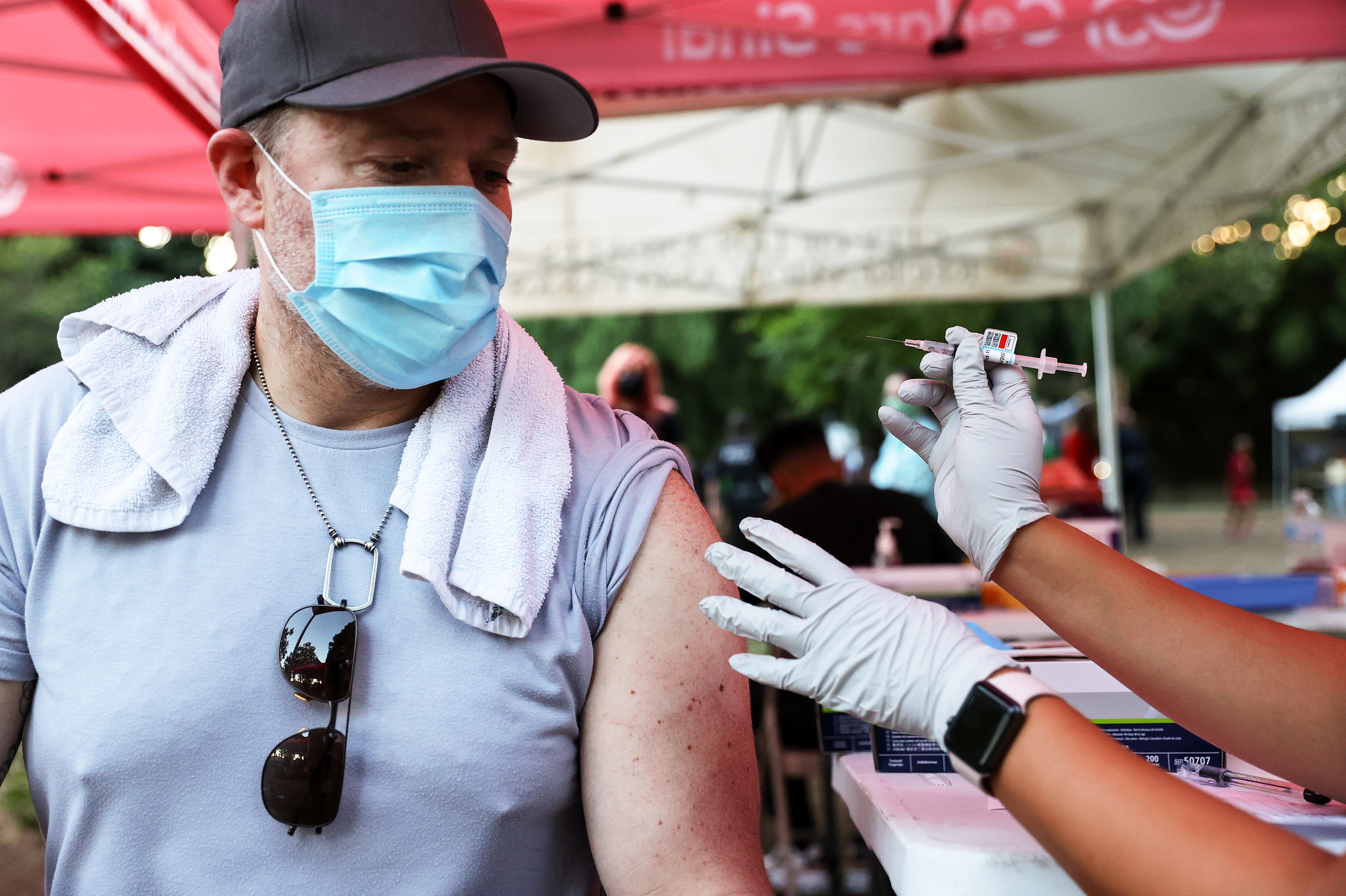 Condado de Los Ángeles exigirá la vacuna contra el coronavirus a todos sus empleados | Univision 34 Los Angeles KMEX - Vimarsana News