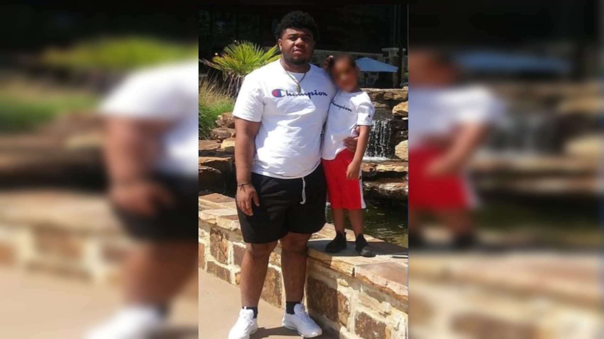 Adolescente muere tras colapsar durante una práctica de futbol americano | Noticias Univision Estados Unidos - Vimarsana News