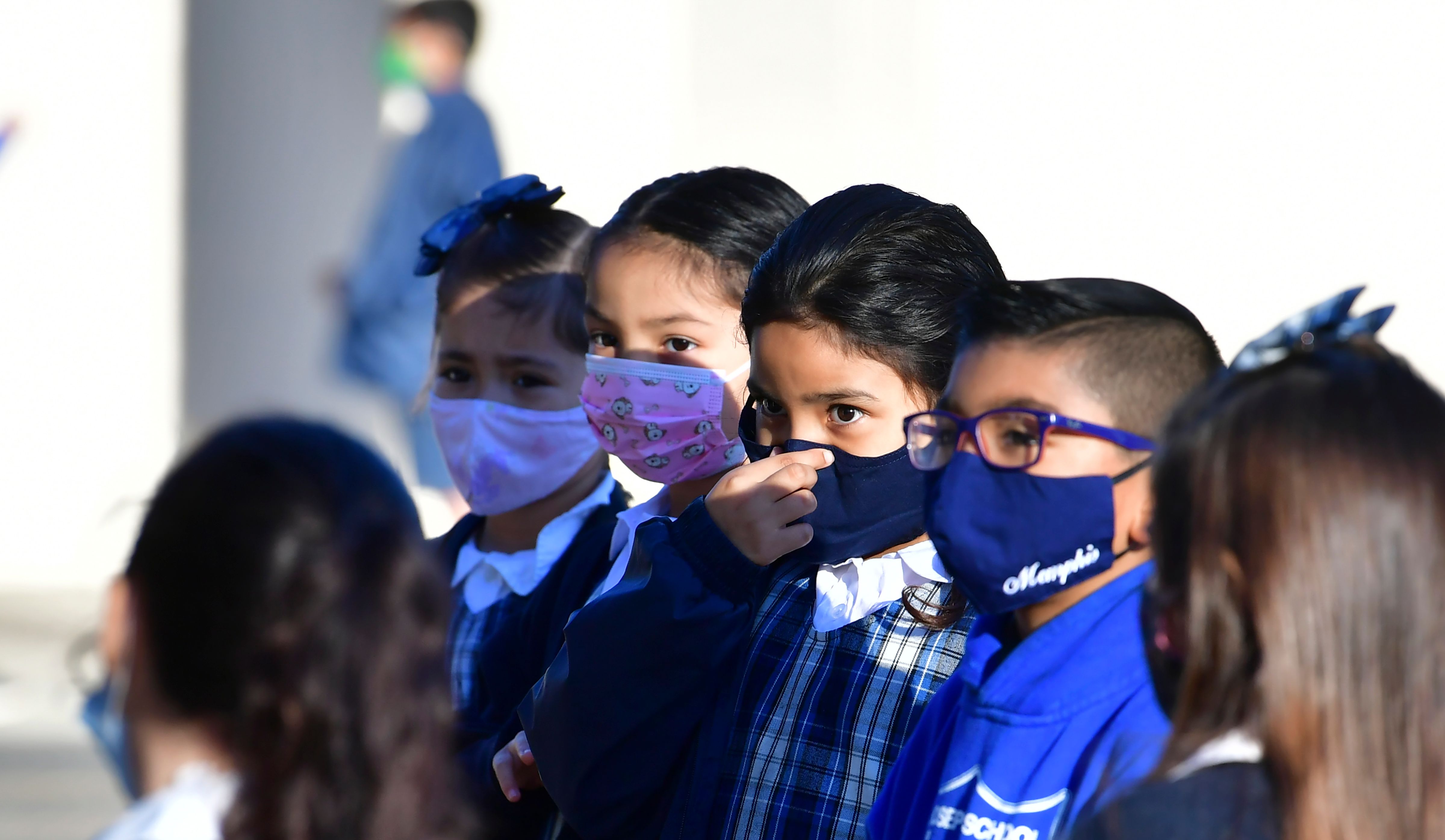 ¿Qué es el Daily Pass? Parte del nuevo protocolo para todos los estudiantes en escuelas de LAUSD en tiempos de coronavirus | Univision 34 Los Angeles KMEX - Vimarsana News