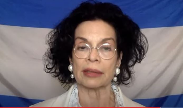 Bianca Jagger pide a Daniel Ortega que abra las cárceles a la inspección | Noticias Univision América Latina - Vimarsana News
